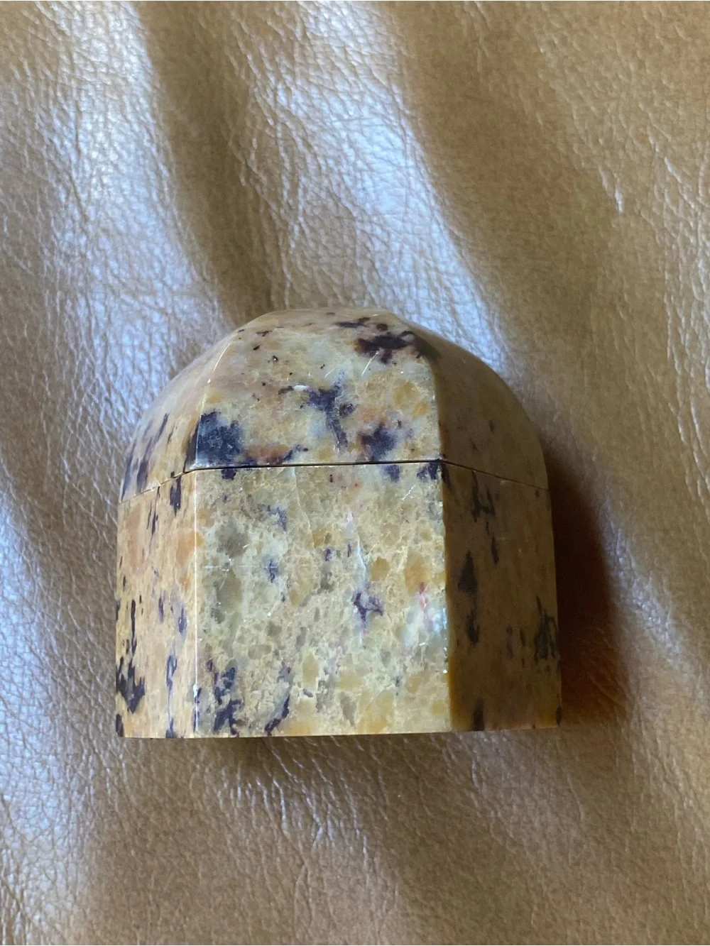 Jo Marz Natural Granite Hexagon Trinket Box Hand-Carved Stone Ring Keepsake 2”